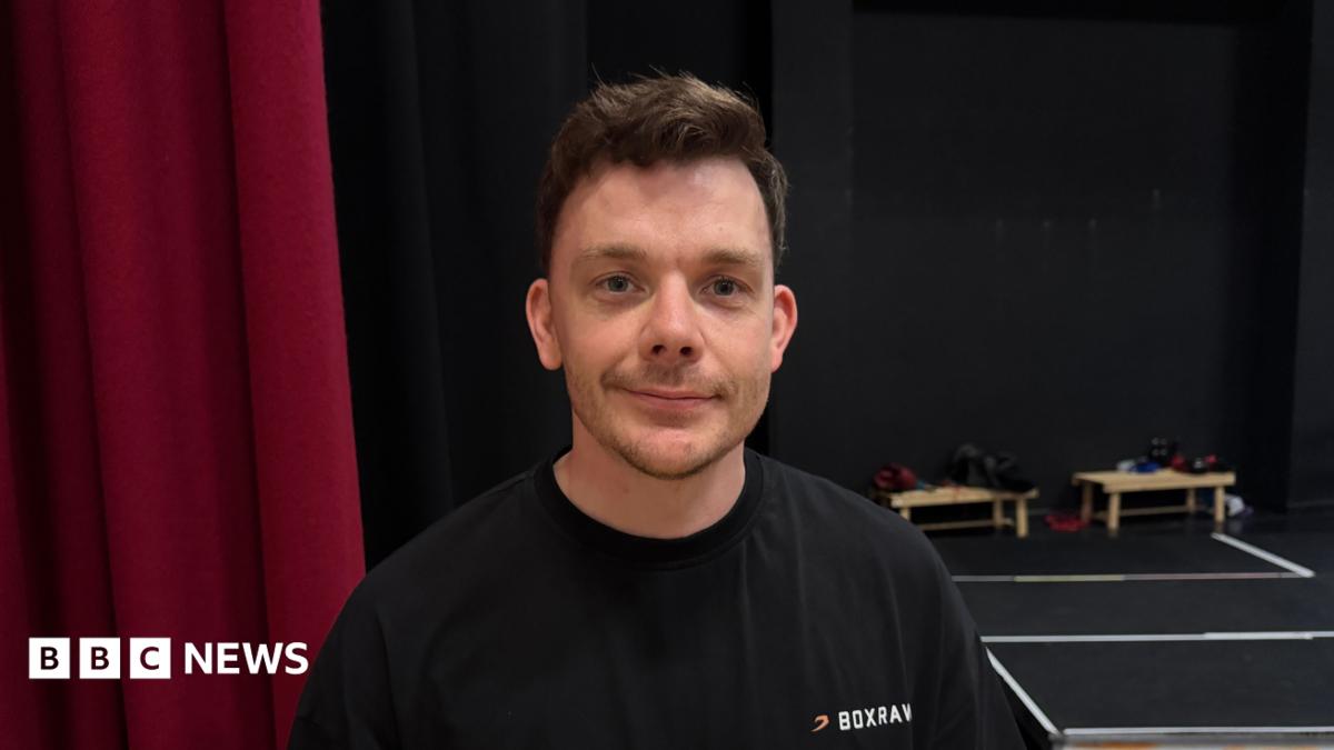 How boxing inspired a play about men's mental health