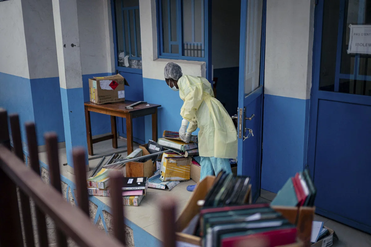 American infected with Ebola in DRC, as US moves to limit entry from virus-hit region