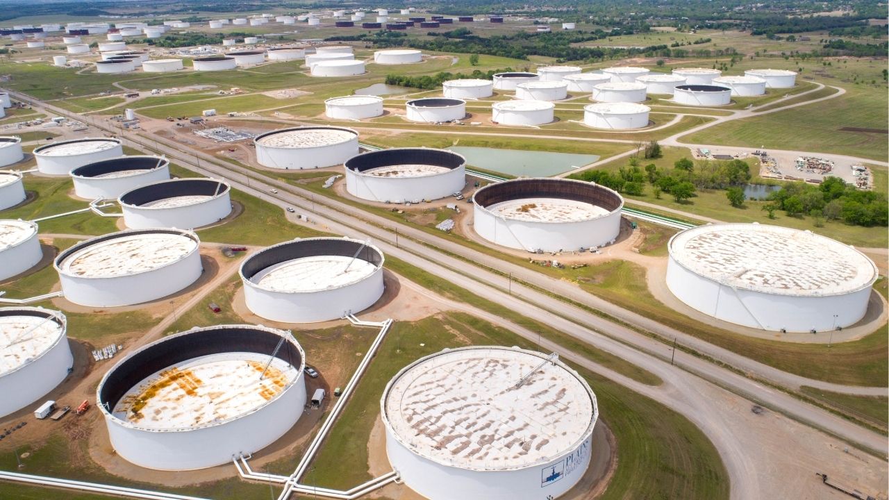 Oil Inventories Headed Toward Multi-Decade Lows, US EIA Warns