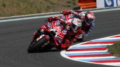 Marquez wins Czech GP as Bezzecchi serves suspension