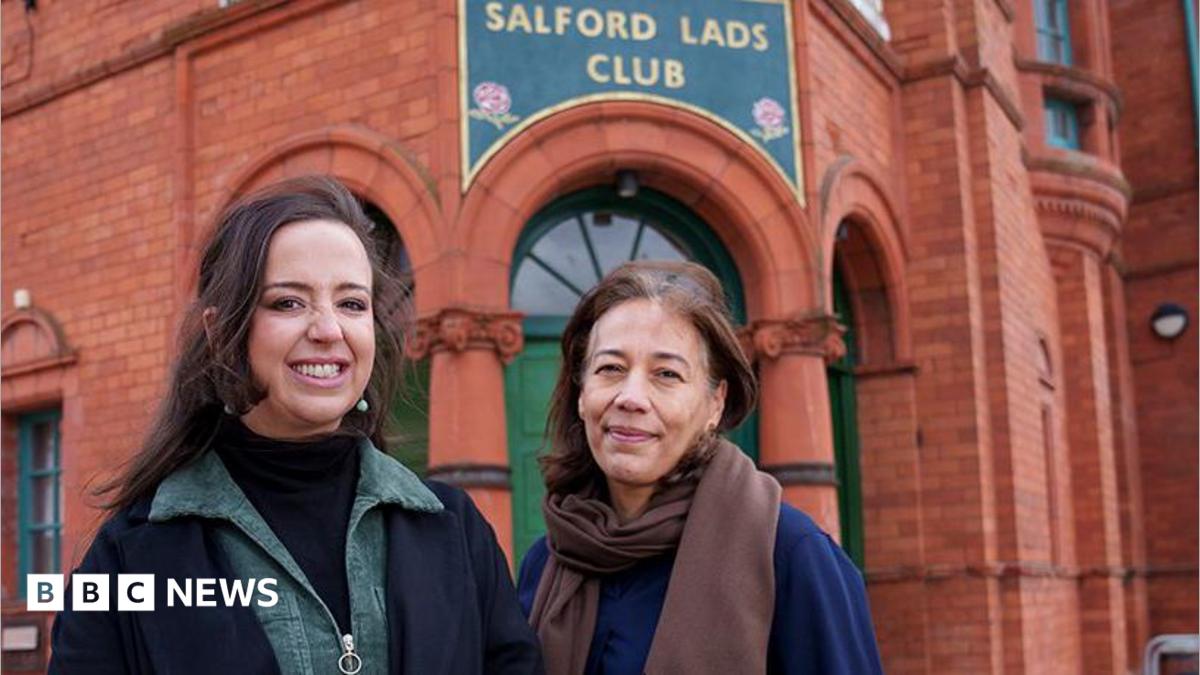 Salford Lads Club from Smiths cover gets status upgrade