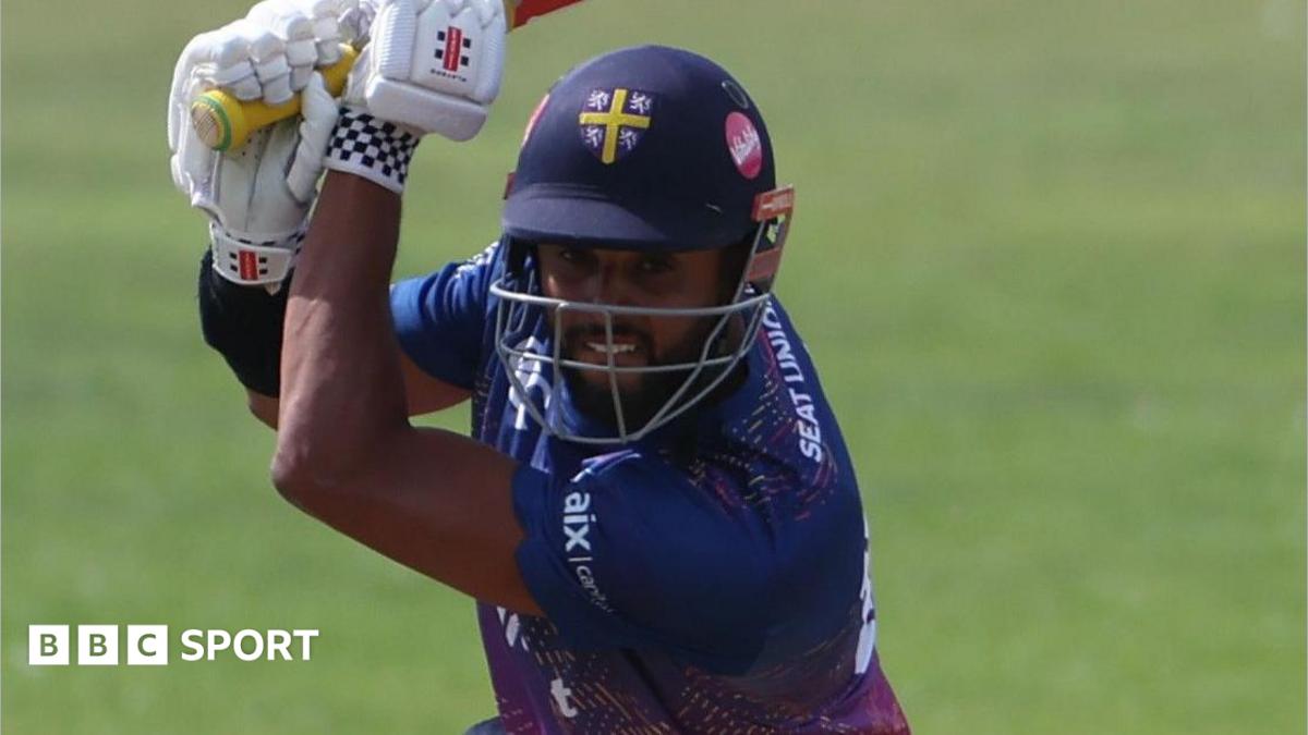 Gay hits ton for Durham as Leics & Middlesex go top