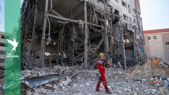 US-Iran ceasefire shows strain ahead of talks with oil flows squeezed