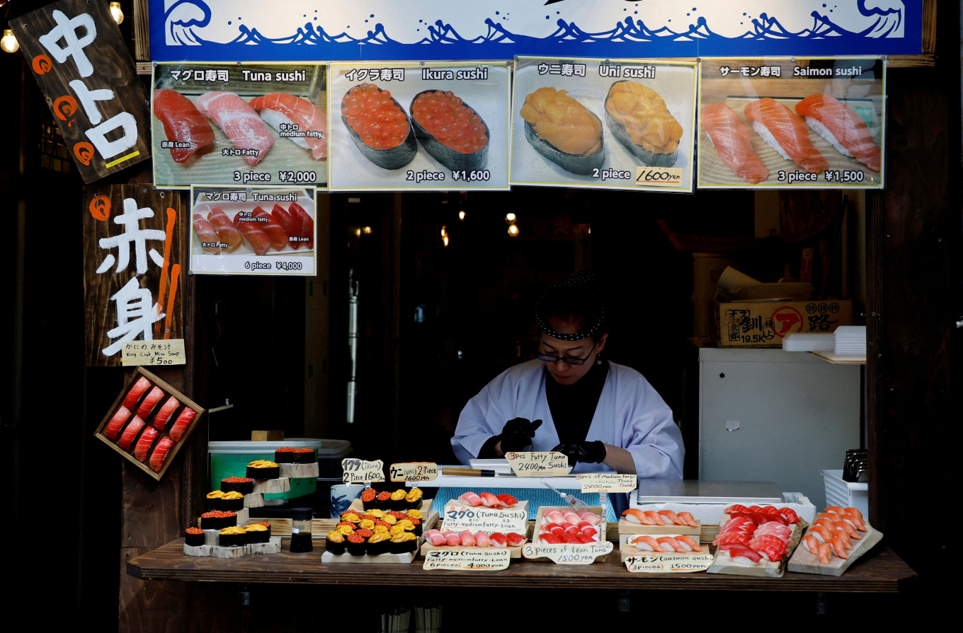 Japan first quarter GDP growth beats expectations