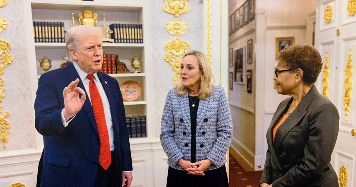 Bass, Barger meet with Trump to push for L.A. fire recovery funds