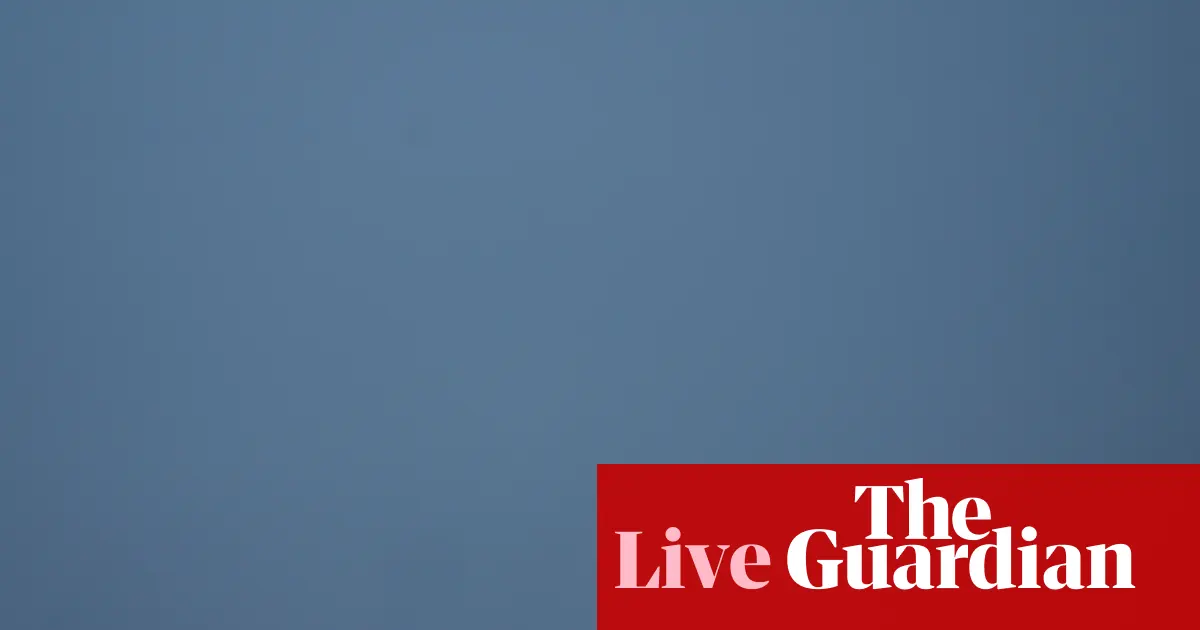 World’s energy watchdog orders emergency release of 400m barrels of oil to curb prices