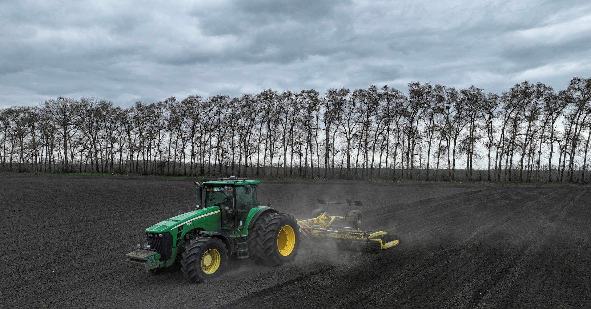 Ukraine's Farmers Face Rising Costs and Export Decline