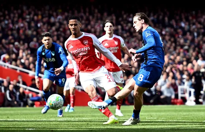 Bournemouth Stun Arsenal, Premier League Title Race Wide