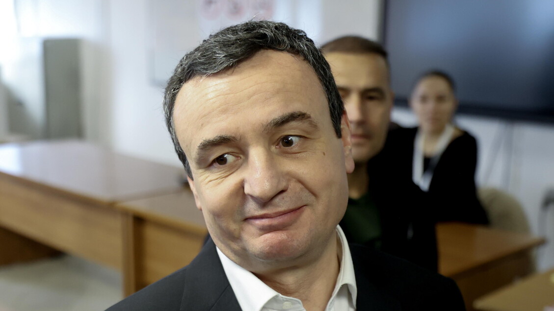 Kosovo's Constitutional Court suspends parliamentary dissolution