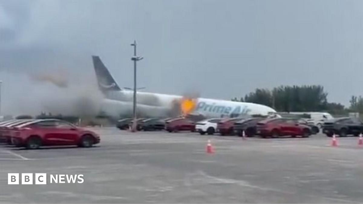 Watch: Cargo plane overshoots runway at Miami airport