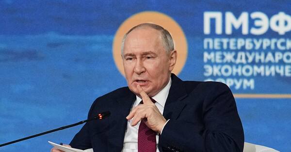 Putin rejects Zelensky's offer to meet, says he sees 'no point' ... 