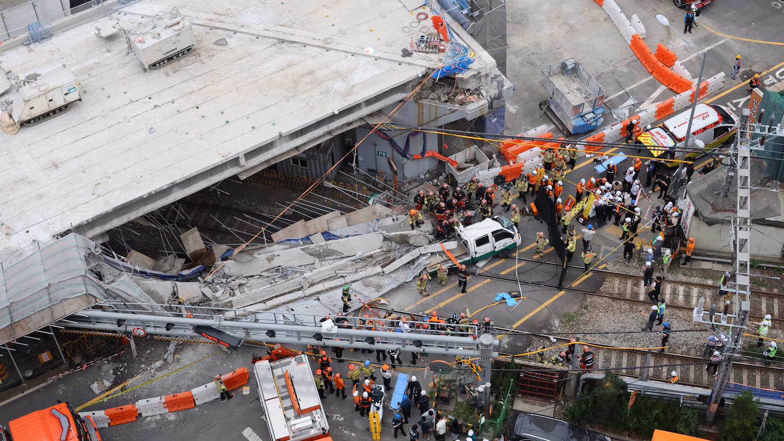 3 dead in South Korea after collapse at overpass demolition ... 