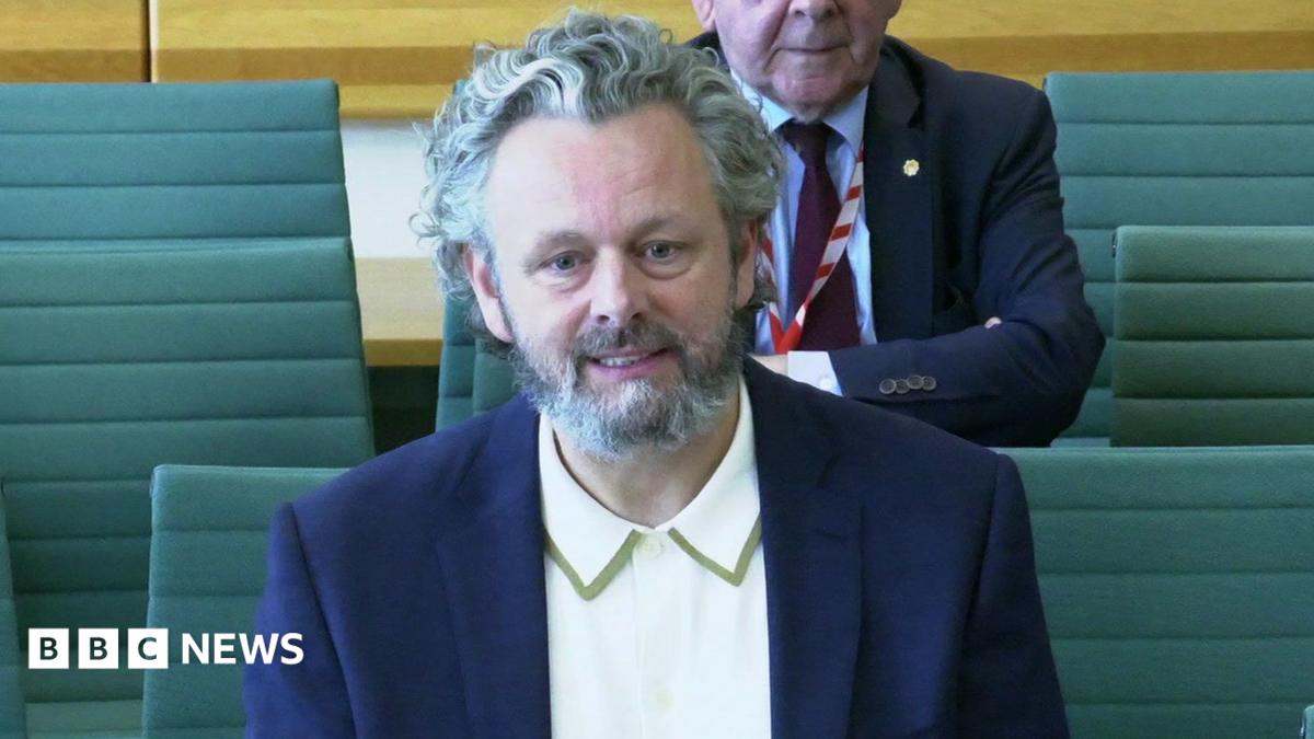 Michael Sheen's 'constructive' meeting with first minister over toxic dumping claims