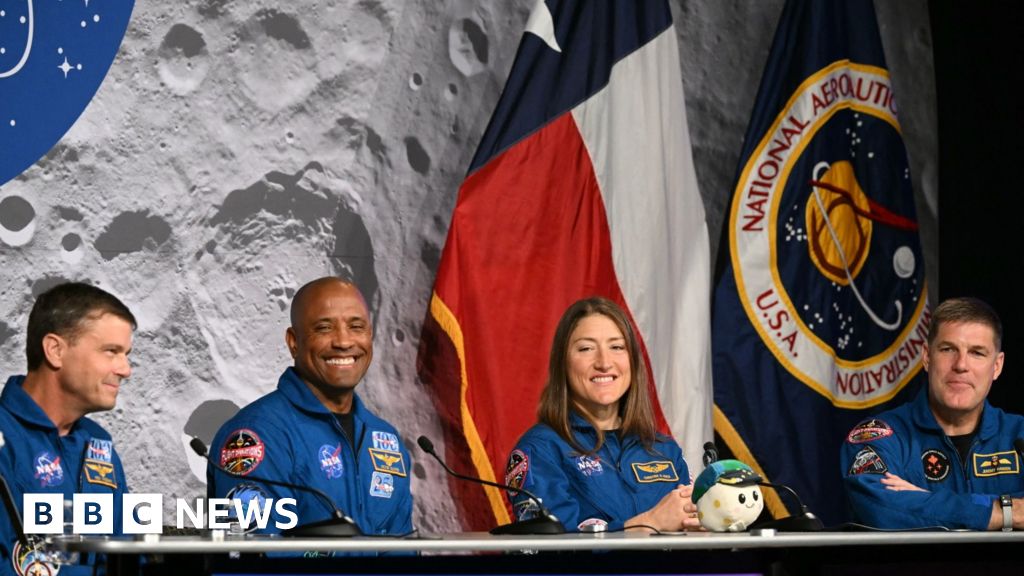 Artemis II crew describes Moon mission and splashdown moment