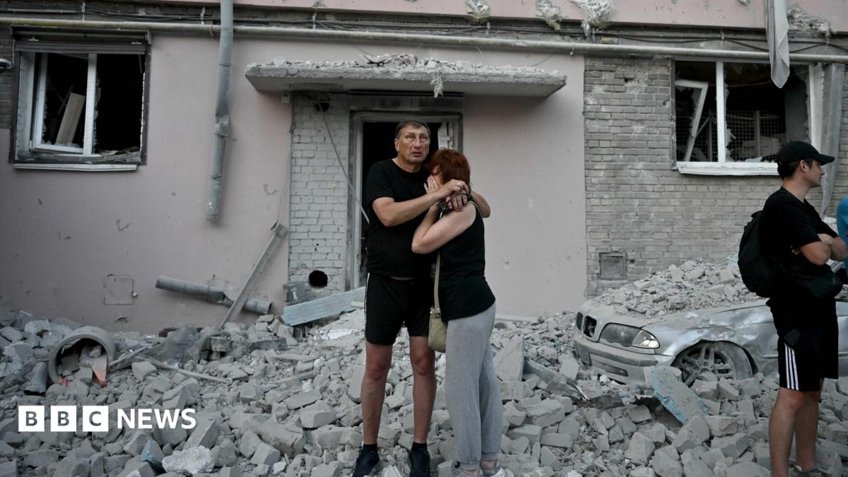 At least 13 killed in large-scale Russian missile and drone strikes on Kyiv