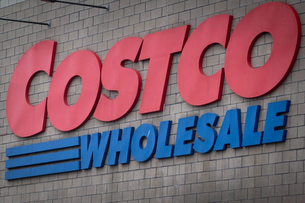 Costco says members may see lower prices if tariff refunds are issued
