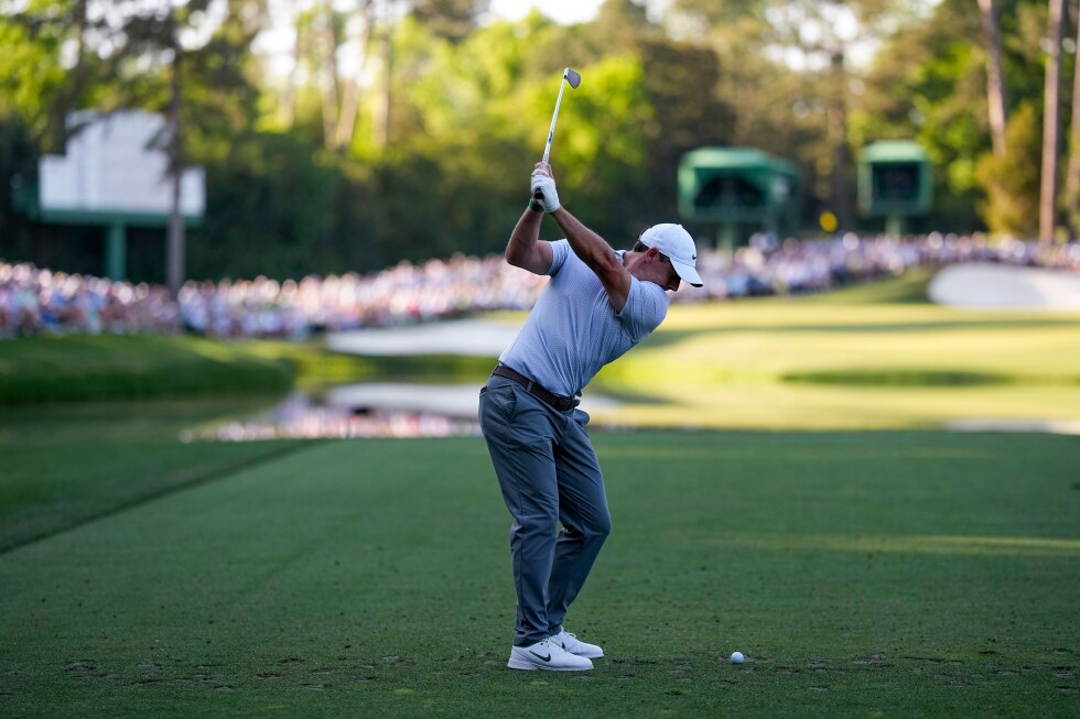 Rory McIlroy pulls away with birdie binge and sets Masters record with 6-shot lead