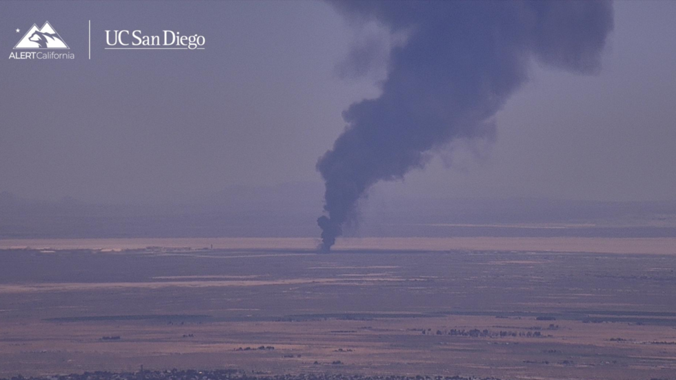 US nuclear-capable B-52 bomber crashes in California