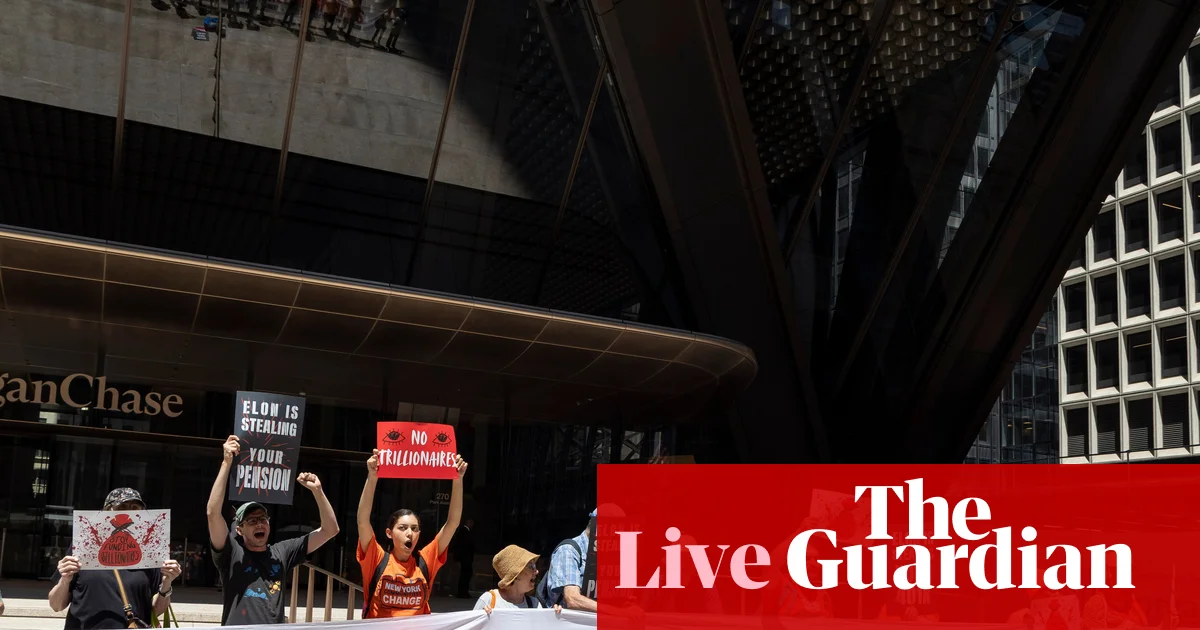 Elon Musk becomes world’s first trillionaire after SpaceX shares jump on stock market debut – business live