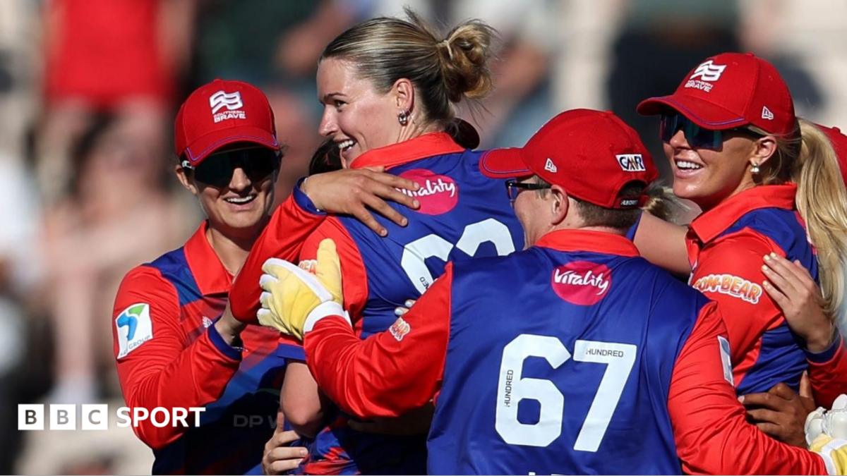 Bell stays cool as Brave win last-ball thriller