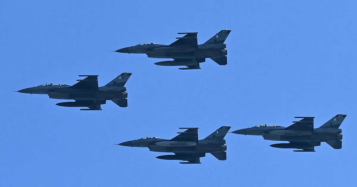 Pakistan sends fighter jets to Saudi Arabia as part of defence agreement