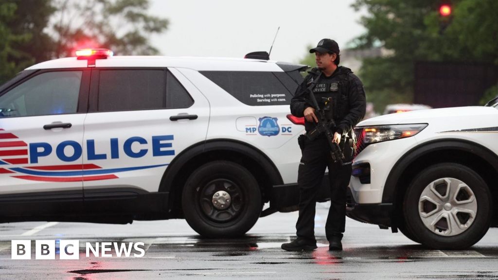 Suspect killed after opening fire on Secret Service near White House