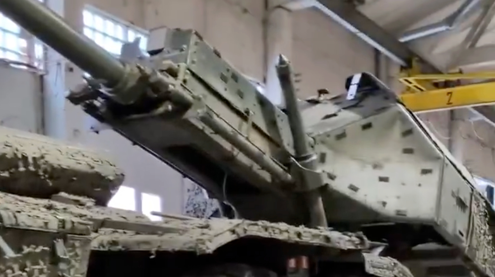 UK posts footage of its military repair workshops in Ukraine for first time