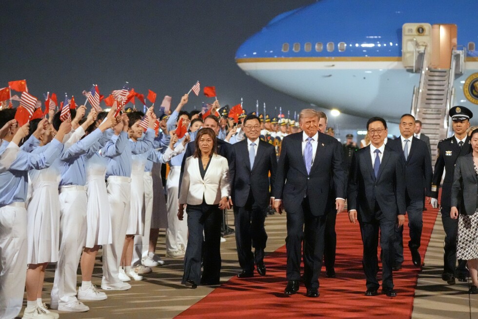Trump arrives in Beijing for talks with China's Xi on Iran war, trade and US arms sales to Taiwan