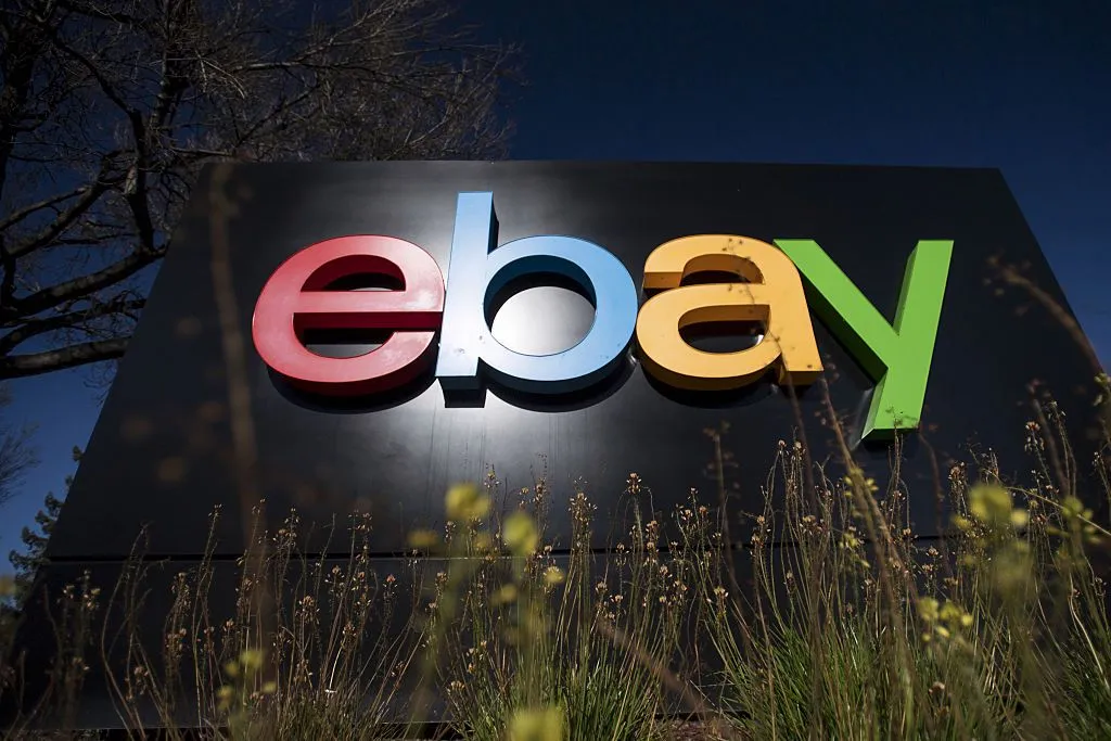 eBay to lay off 800 staff