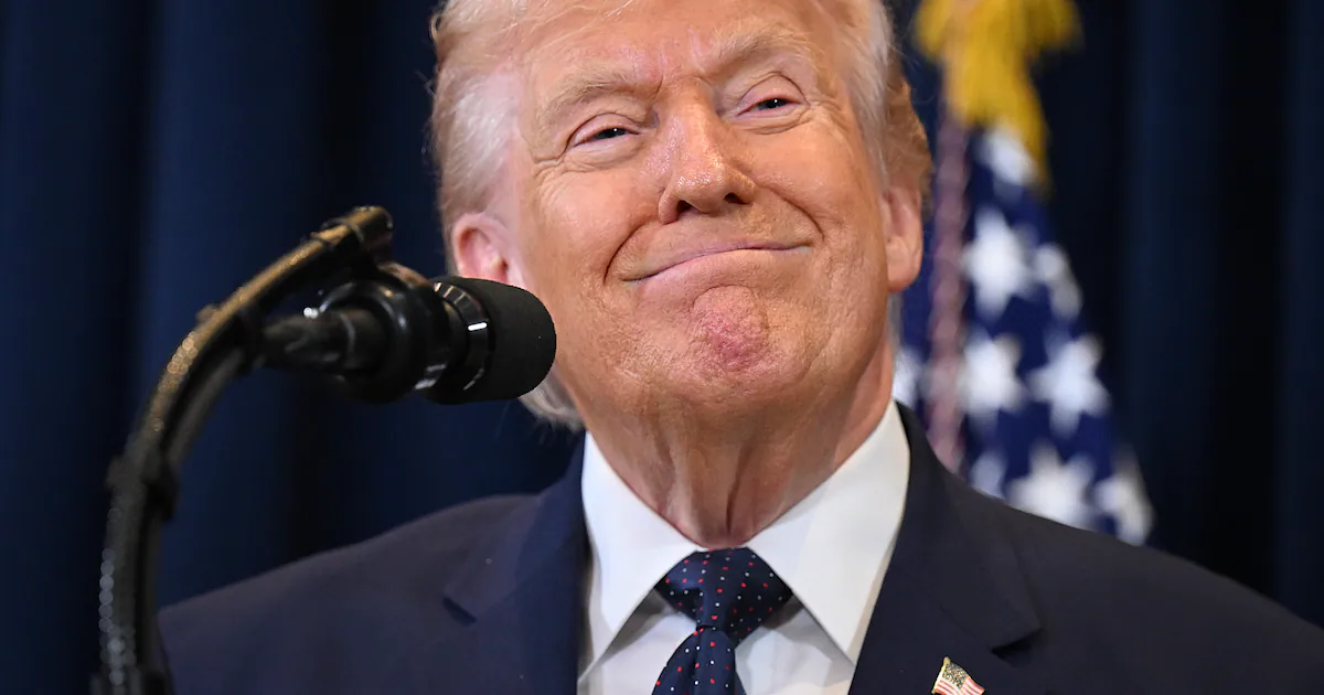 Asia stocks rebound, oil dives as Trump and Iran trade barbs