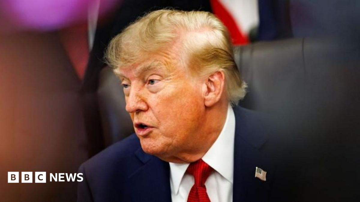 Trump signs sweeping Russia sanctions bill