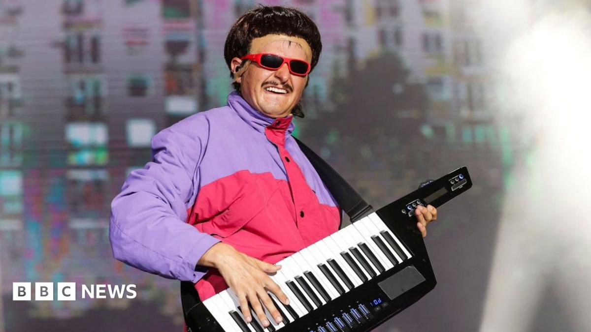 Late singer Oliver Tree's body returned to US after helicopter crash
