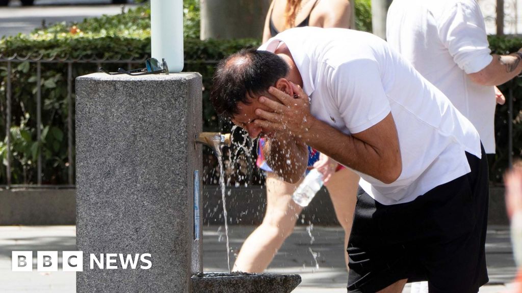 Schools close as more than half of France under red heat alerts