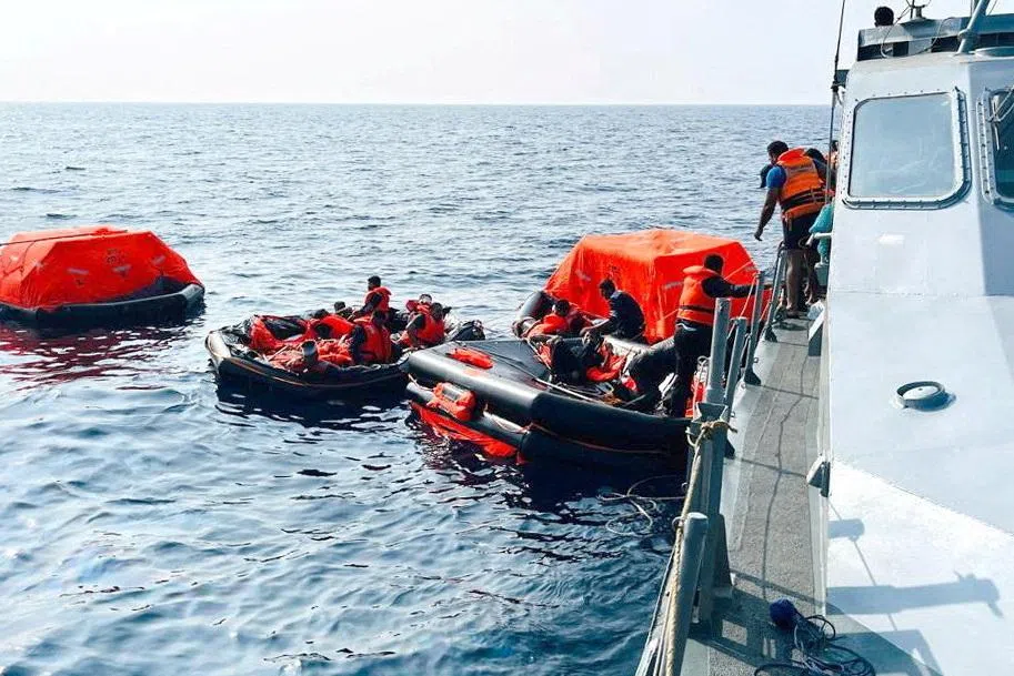US pressing Sri Lanka not to repatriate Iranian crew and survivors from sunken ship, memo says