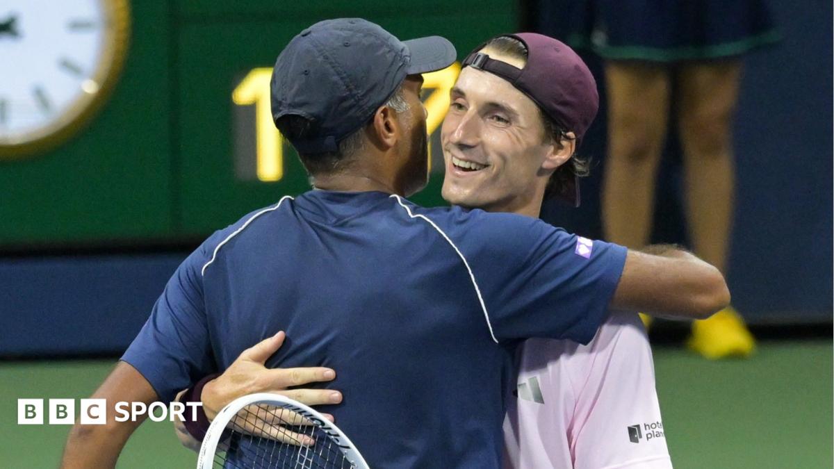 GB's Salisbury & Ram beat champions to reach final