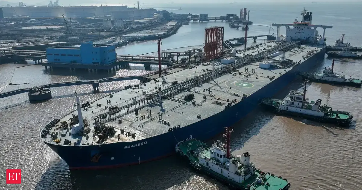 Iraqi crude tanker passes through Strait of Hormuz after Iran transit exemption