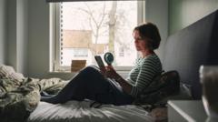 Invitation for men to 'experience hot flushes'