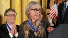 Moment Nasa scientist Margaret Hamilton receives presidential medal of honour