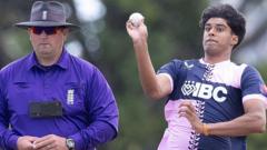 Middlesex seamers rout hapless Glamorgan