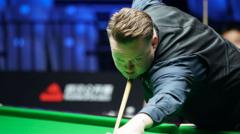 Murphy beats Trump in deciding frame to reach semis