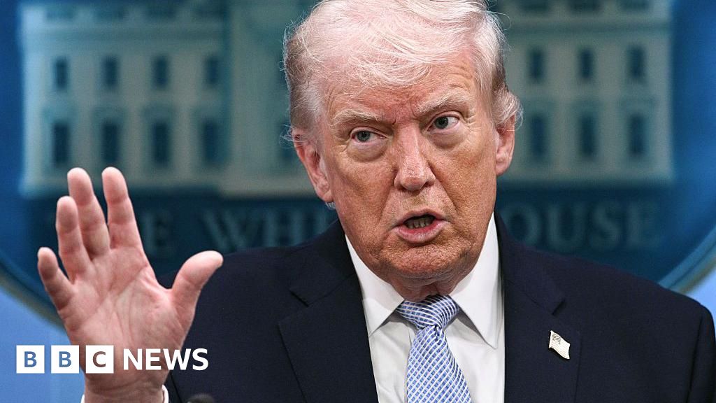 Trump's blunt attack on former allies exposes splintered MAGA coalition