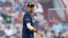 Yorkshire into T20 Blast quarter-finals as Hants seal home tie