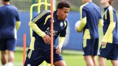 Man Utd fail in bid to sign Leicester midfielder Page
