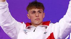 Nowacki beats Ramsay-Peaty to land Jersey's first Games medal in 36 years