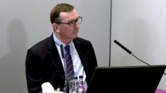 NHS manager says trust wanted 4,000 reports 'gone'