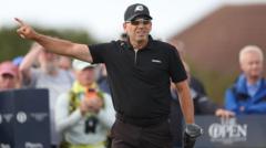 Garcia misses out on Open qualification again