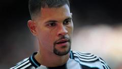 Arsenal set to make £70m bid for Newcastle's Guimaraes