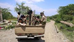Yemen's government announces all-out war to reclaim land from Houthis