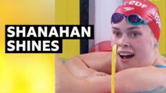 'Phenomenal!' - GB's Shanahan wins European 200m backstroke gold