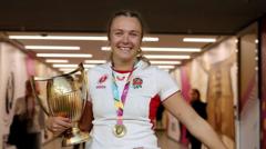 World Cup-winning captain Stratford gives birth